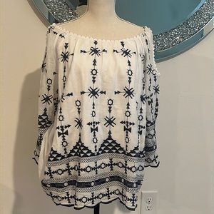 Tempo Paris cotton flowy cold shoulder shirt